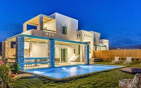 Plioni Villas & Suites